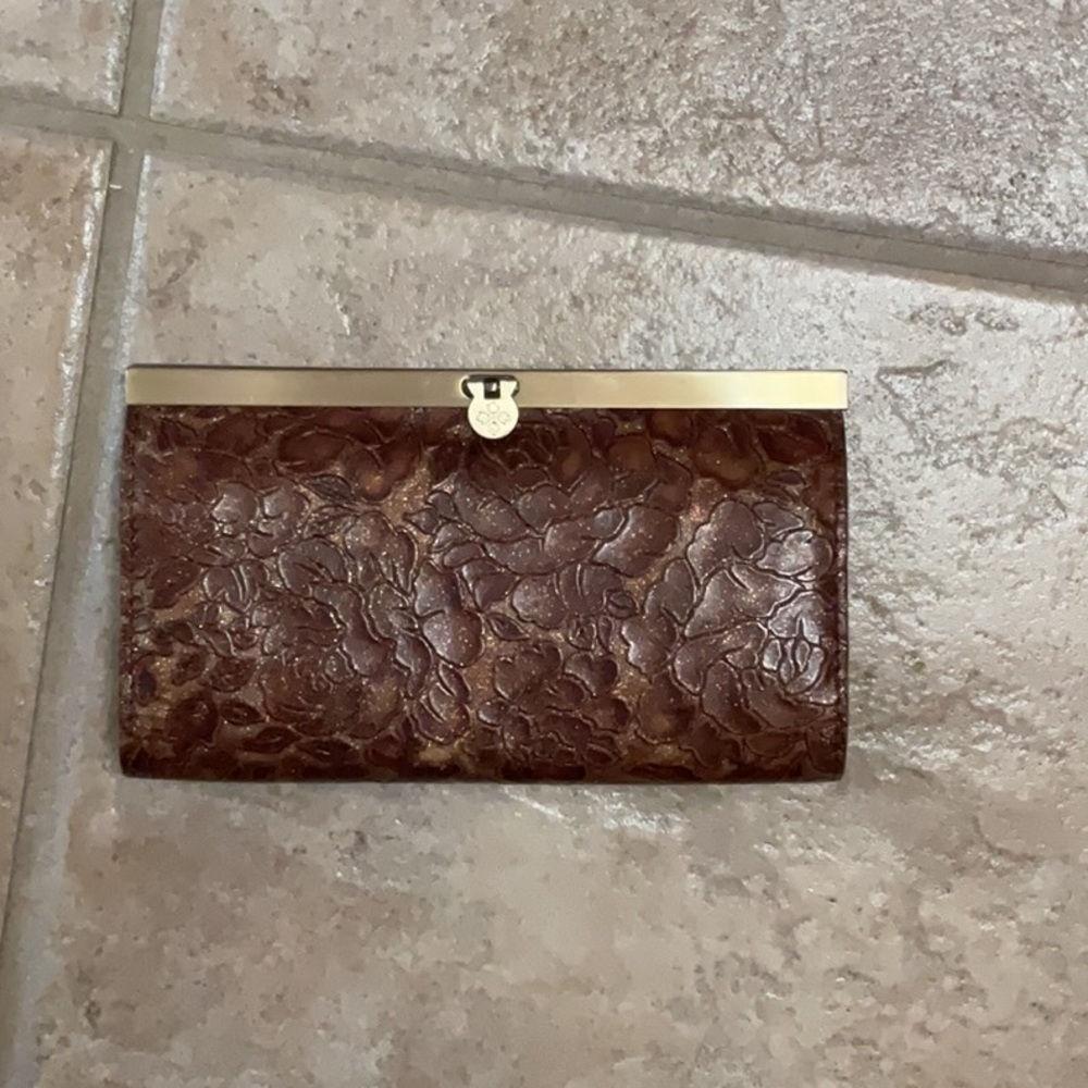 Brown Wallet with Textured Design and Gold Clasp